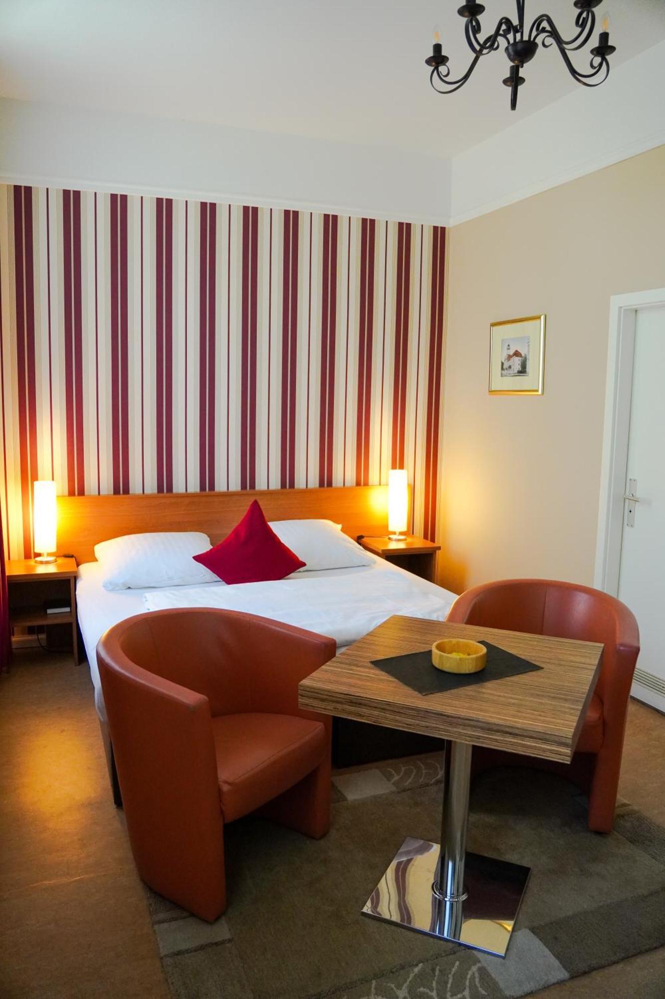 Apartmenthaus Gutenberg 78 Potsdam Extérieur photo