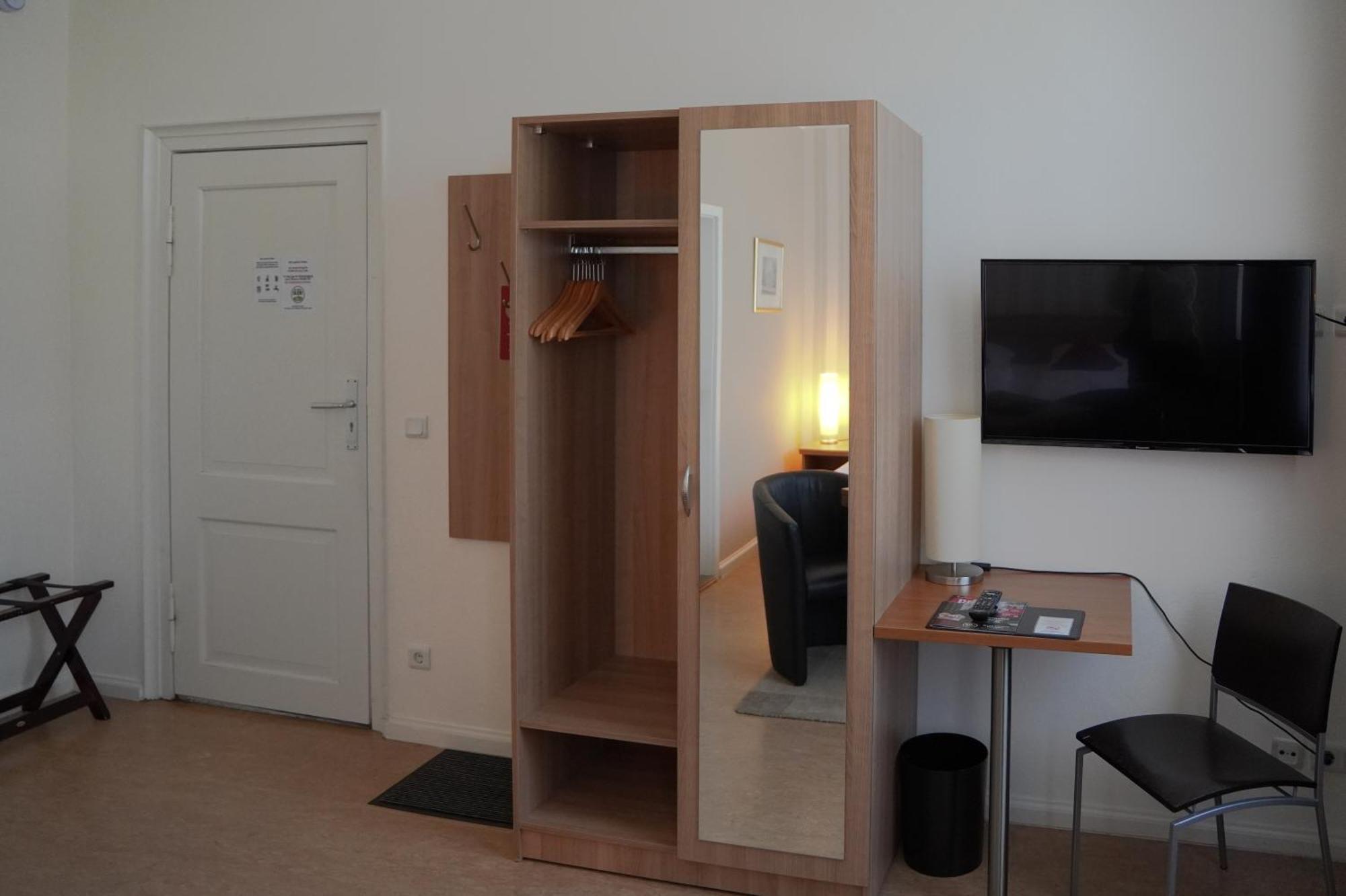 Apartmenthaus Gutenberg 78 Potsdam Extérieur photo